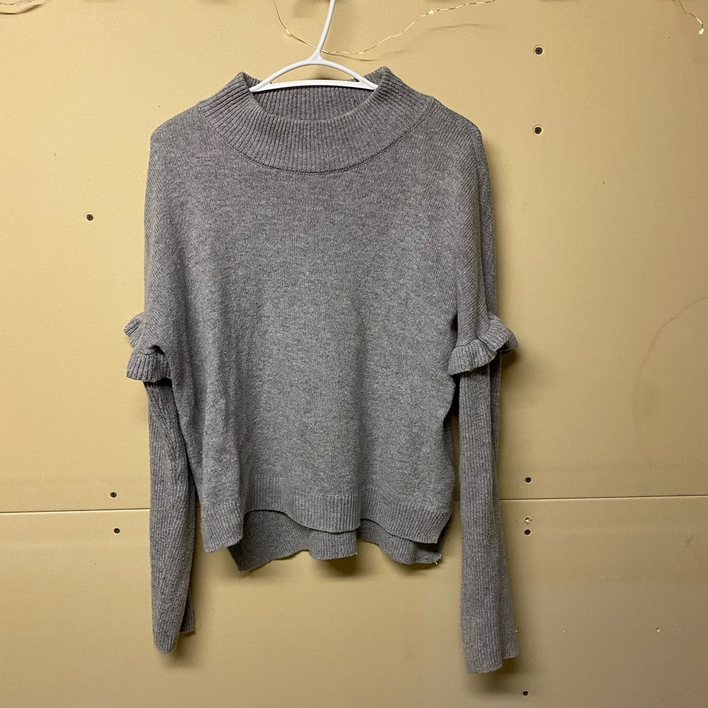 2/$30⚡️- SWEATER | Women’s Ruby Moon size large